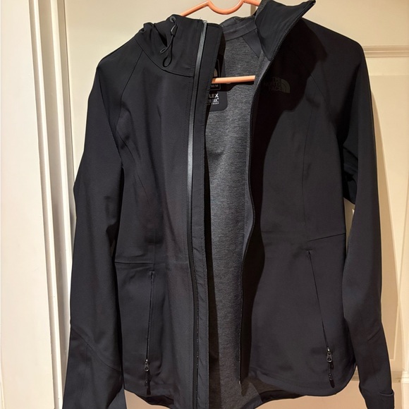 The North Face Women's Black GORE-TEX jacket - Picture 1 of 4
